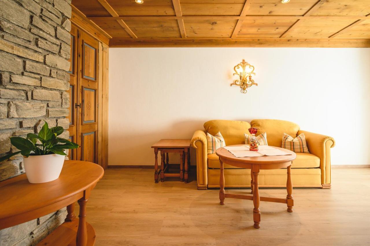 Haus Barbarahof Apartment อัลเทนมาร์คท์ อิม พองเงา ภายนอก รูปภาพ