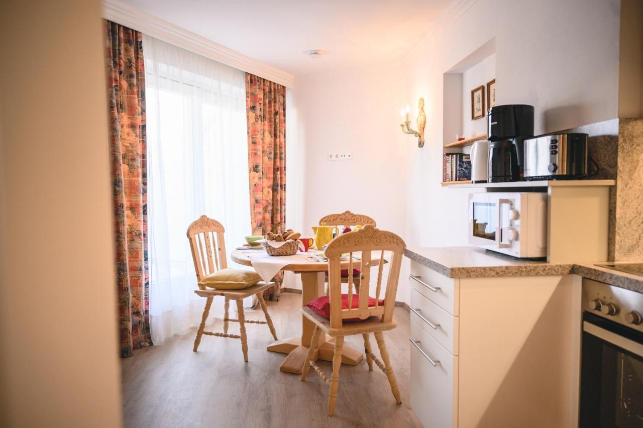 Haus Barbarahof Apartment อัลเทนมาร์คท์ อิม พองเงา ภายนอก รูปภาพ